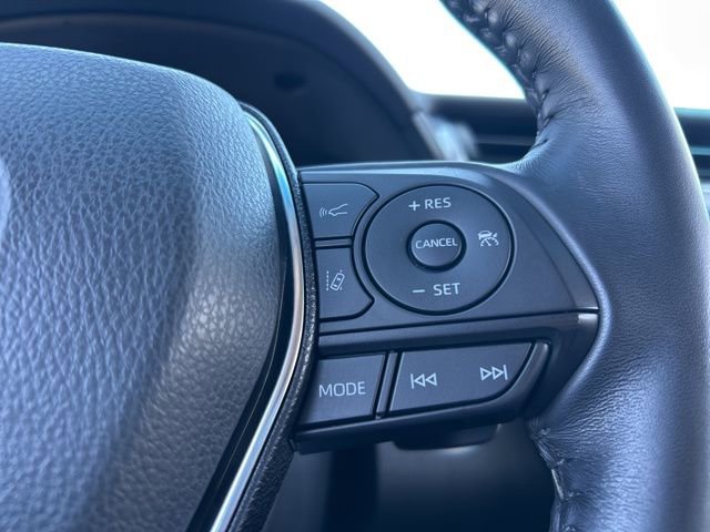 Used 2020 Toyota Camry SE w/ Audio Package FWD image 18