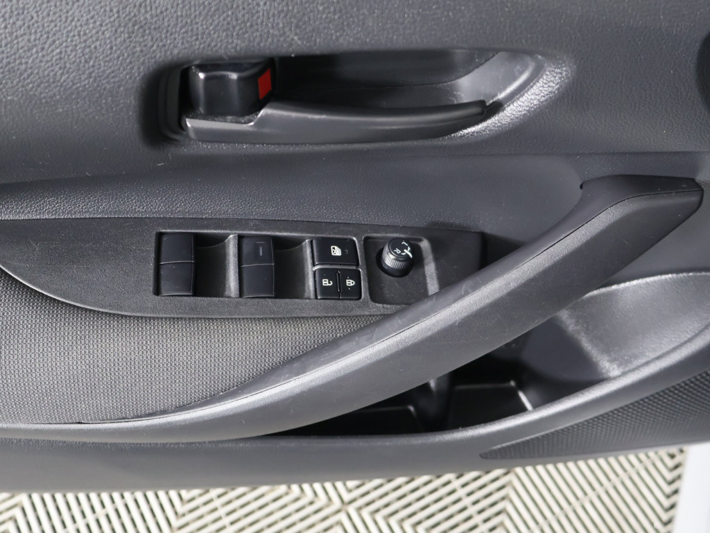Used 2024 Toyota Corolla LE FWD image 29