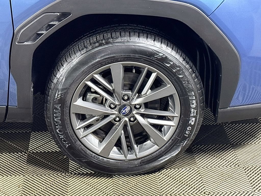 Certified 2025 Subaru Forester image 23