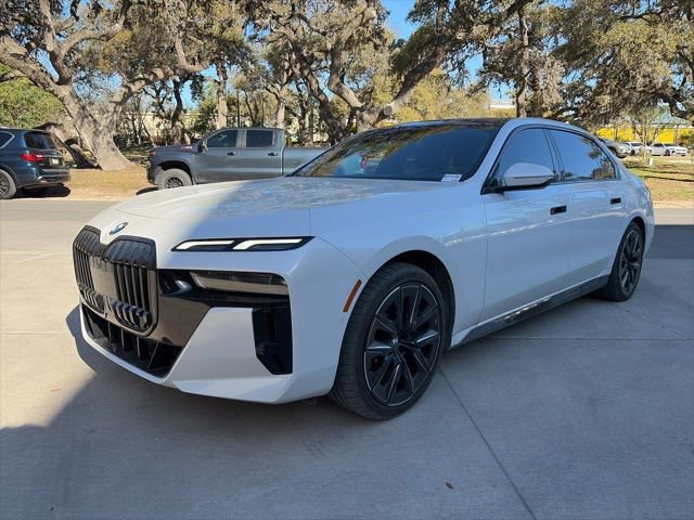 Used 2024 BMW 740i w/ Premium Package image 1