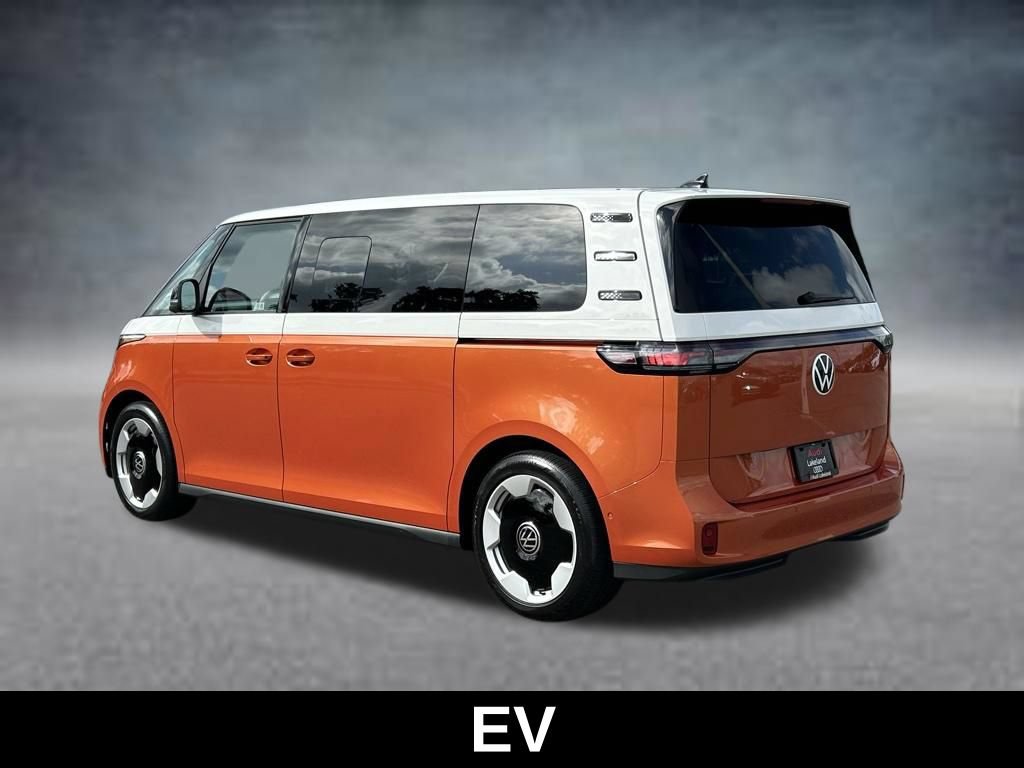 Used 2025 Volkswagen ID. Buzz Pro S Plus RWD image 3