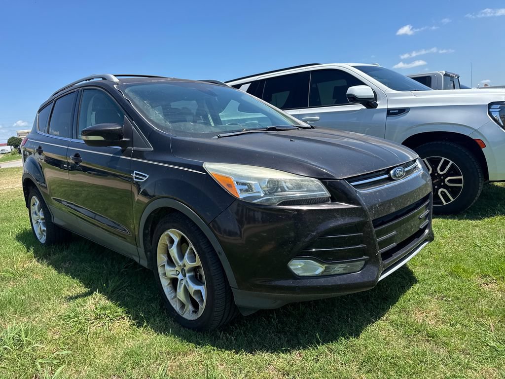 Used 2013 Ford Escape Titanium w/ Parking Technology Pkg FWD image 3
