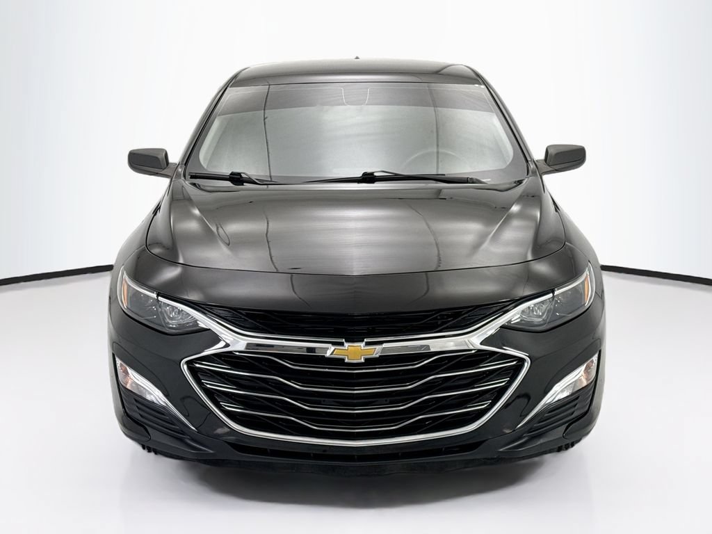 Used 2020 Chevrolet Malibu LS w/ LPO, Convenience Package 2 FWD image 2