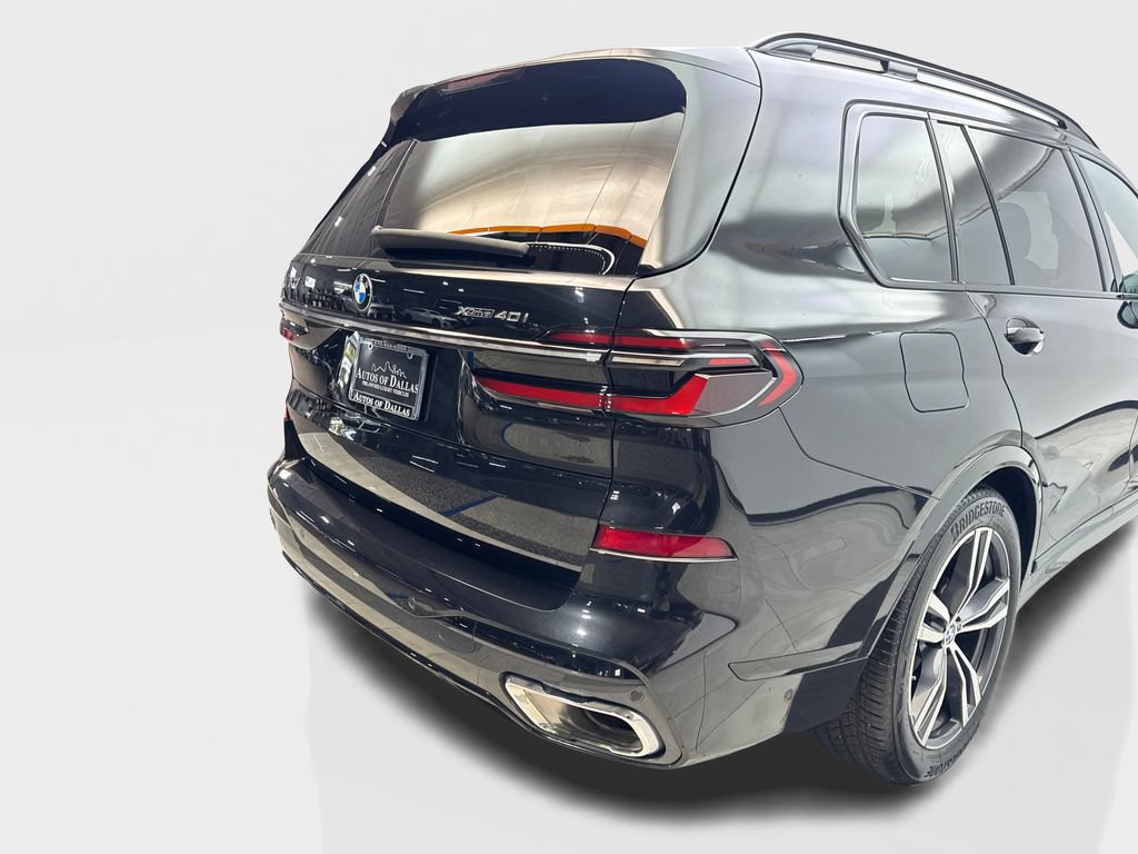 Used 2023 BMW X7 xDrive40i w/ M Sport Package AWD/4WD image 18
