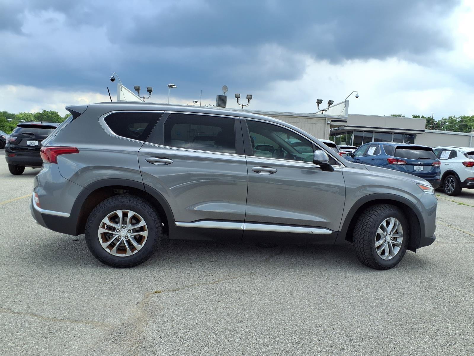 Used 2020 Hyundai Santa Fe SE w/ Cargo Package FWD image 32