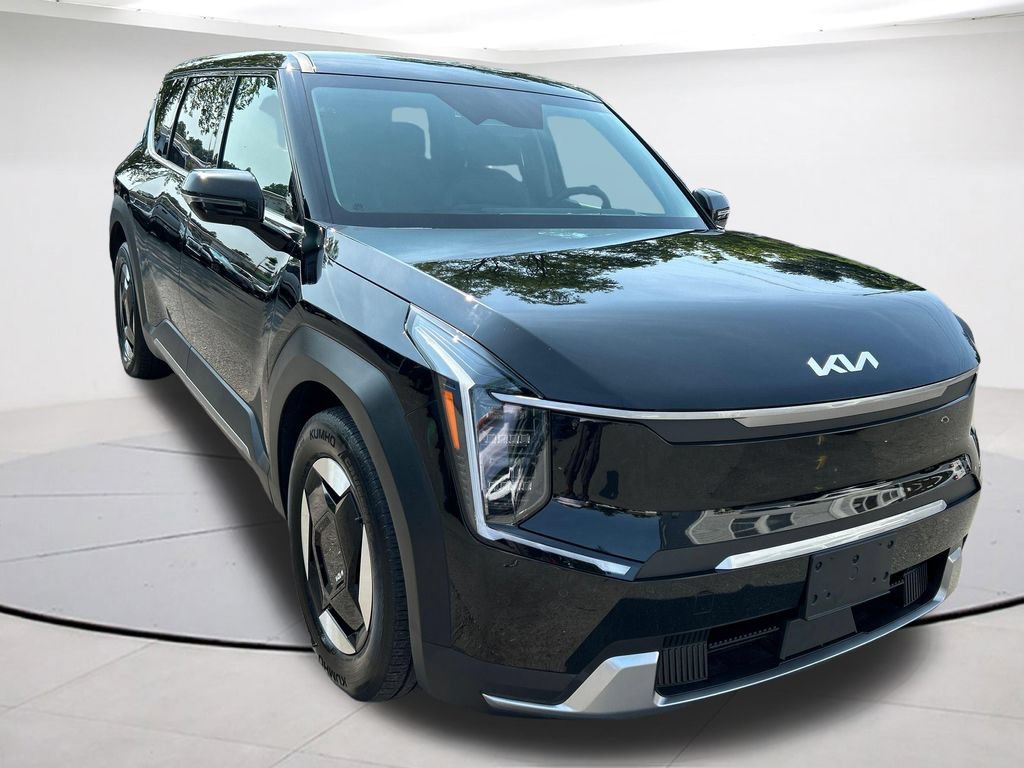 Certified 2024 Kia EV9 Light Long Range