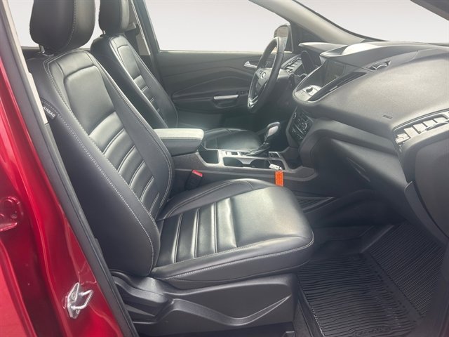 Used 2019 Ford Escape SEL image 15