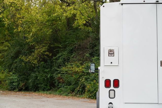 Used 2023 Mercedes-Benz Sprinter 3500 image 13