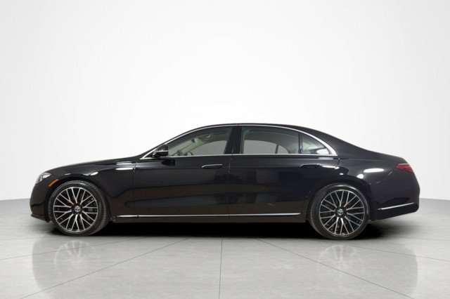 Used 2026 Mercedes-Benz S 500 4MATIC image 2