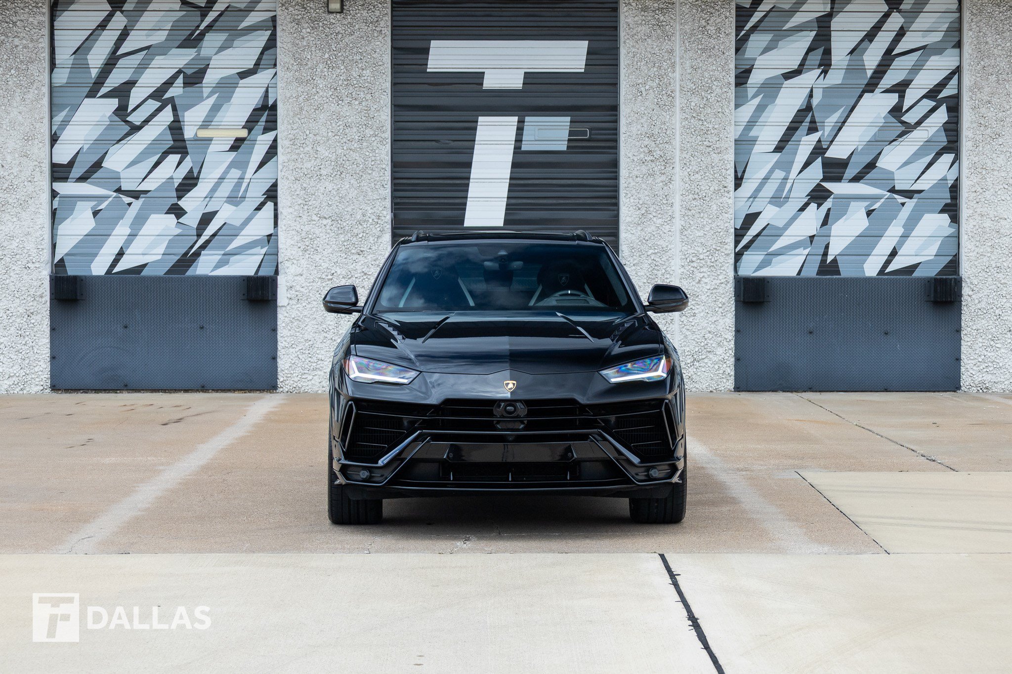 Used 2024 Lamborghini Urus S AWD/4WD image 3