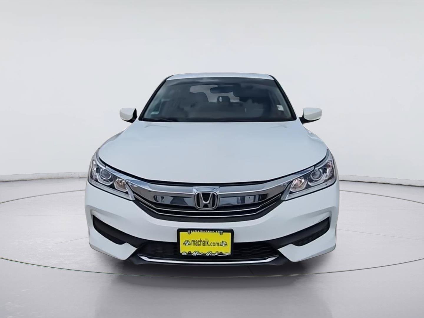 Used 2017 Honda Accord LX image 3