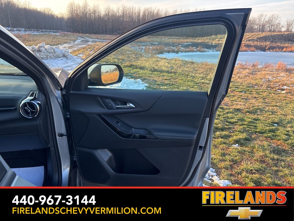 New 2026 Chevrolet Equinox LT w/ LPO, Floor Liner Package image 27