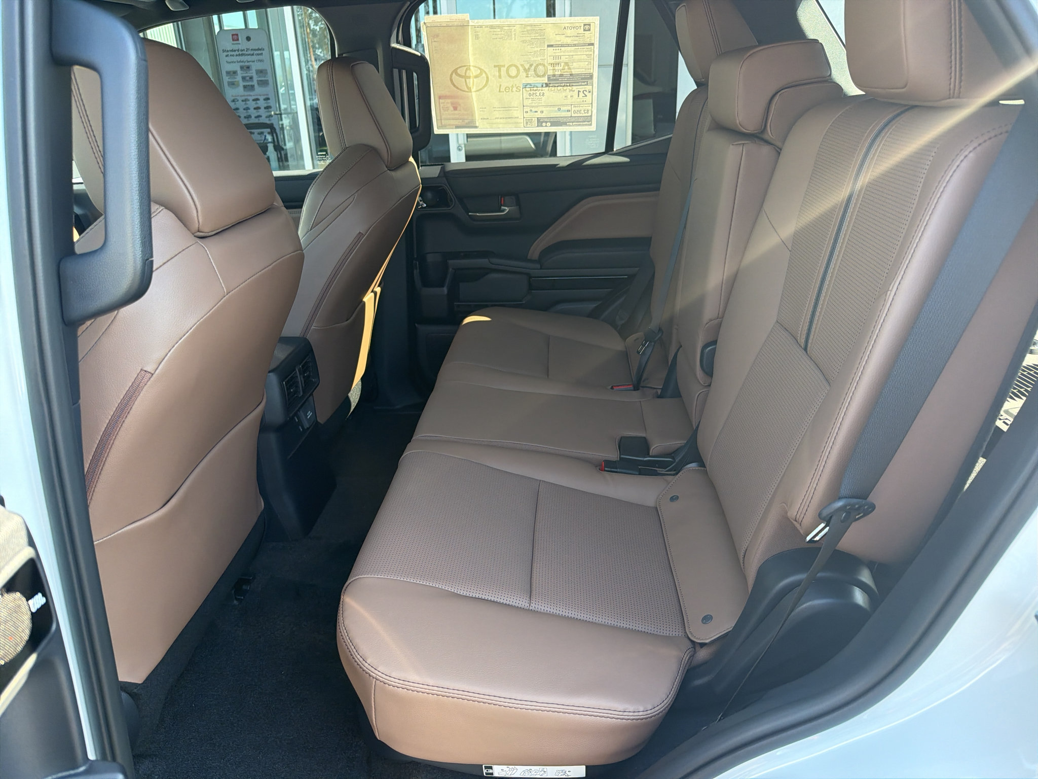 New 2026 Toyota 4Runner Limited AWD/4WD image 18