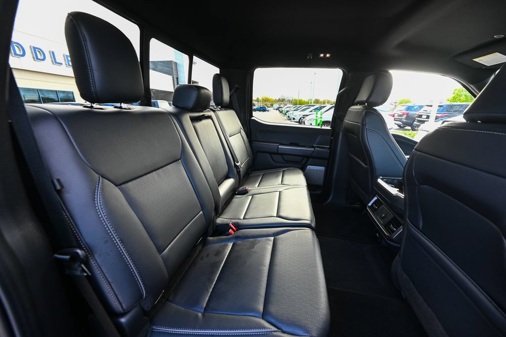 Used 2025 Ford F150 Lariat AWD/4WD image 27