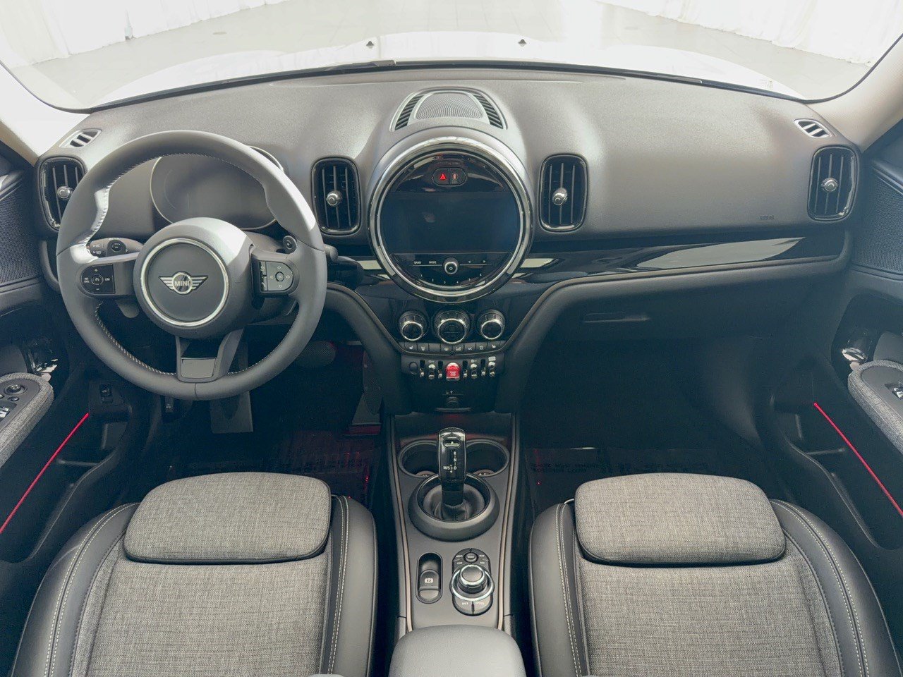 Certified 2024 MINI Cooper Countryman S FWD image 17