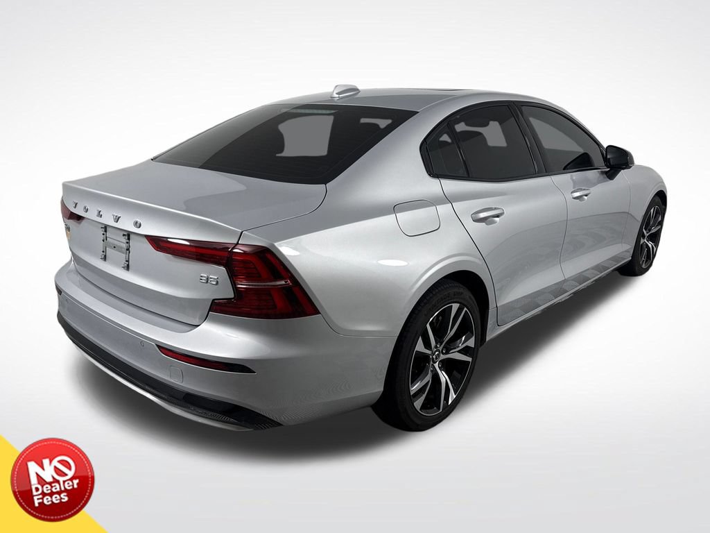 Used 2025 Volvo S60 B5 Core FWD image 3