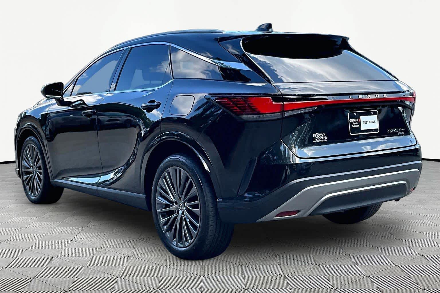 Used 2025 Lexus RX 450h AWD w/ Convenience Package image 23