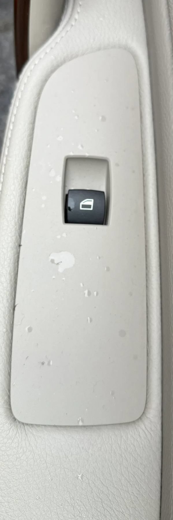 Used 2011 BMW 135i Convertible RWD image 35