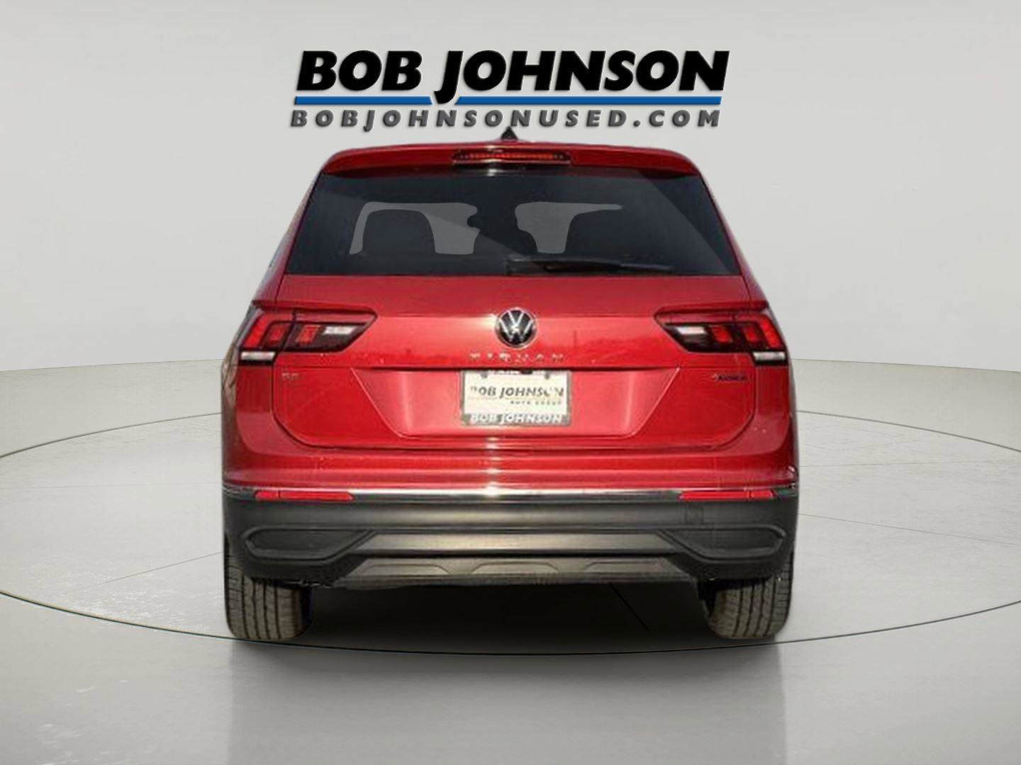 Used 2022 Volkswagen Tiguan SE AWD/4WD image 3