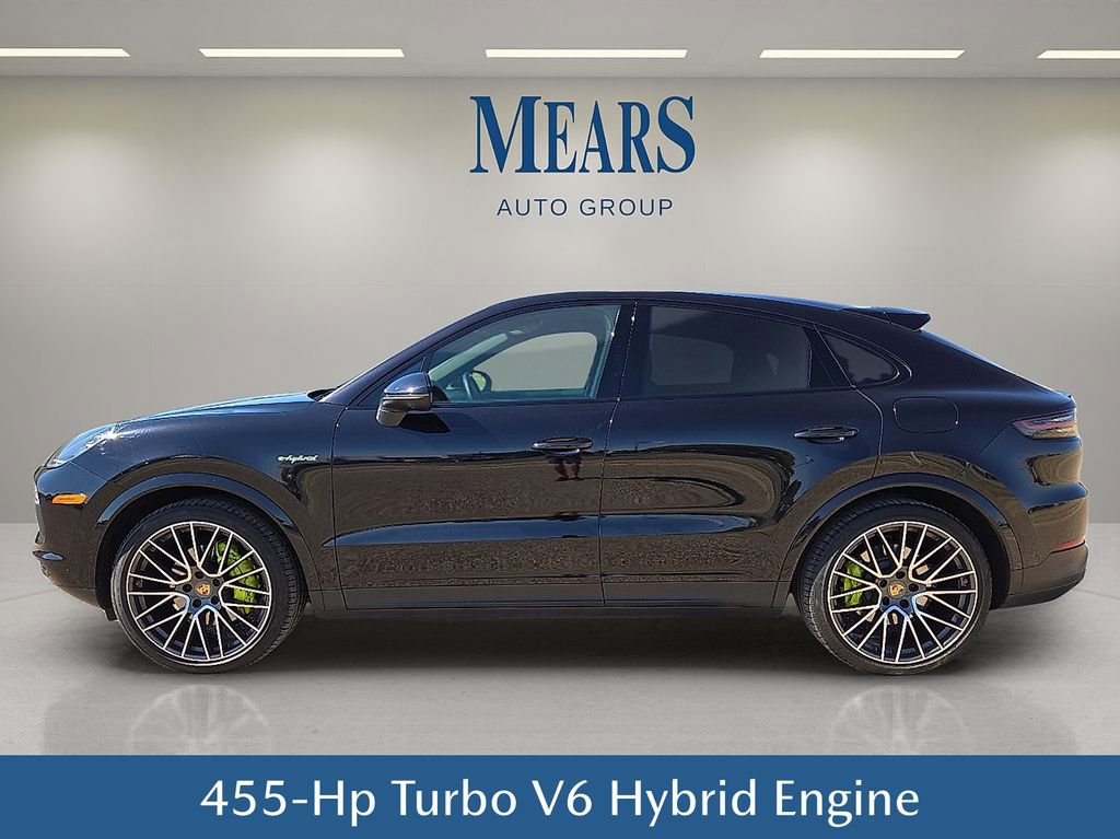 Used 2022 Porsche Cayenne E-Hybrid Coupe image 3