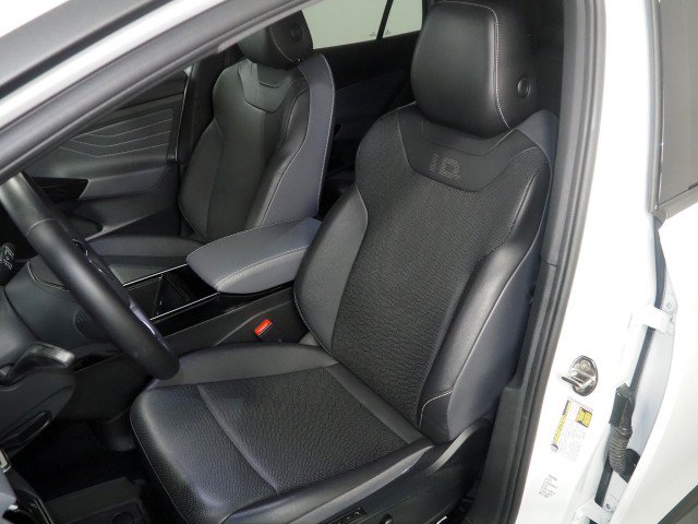 Used 2023 Volkswagen ID.4 Pro S RWD image 14
