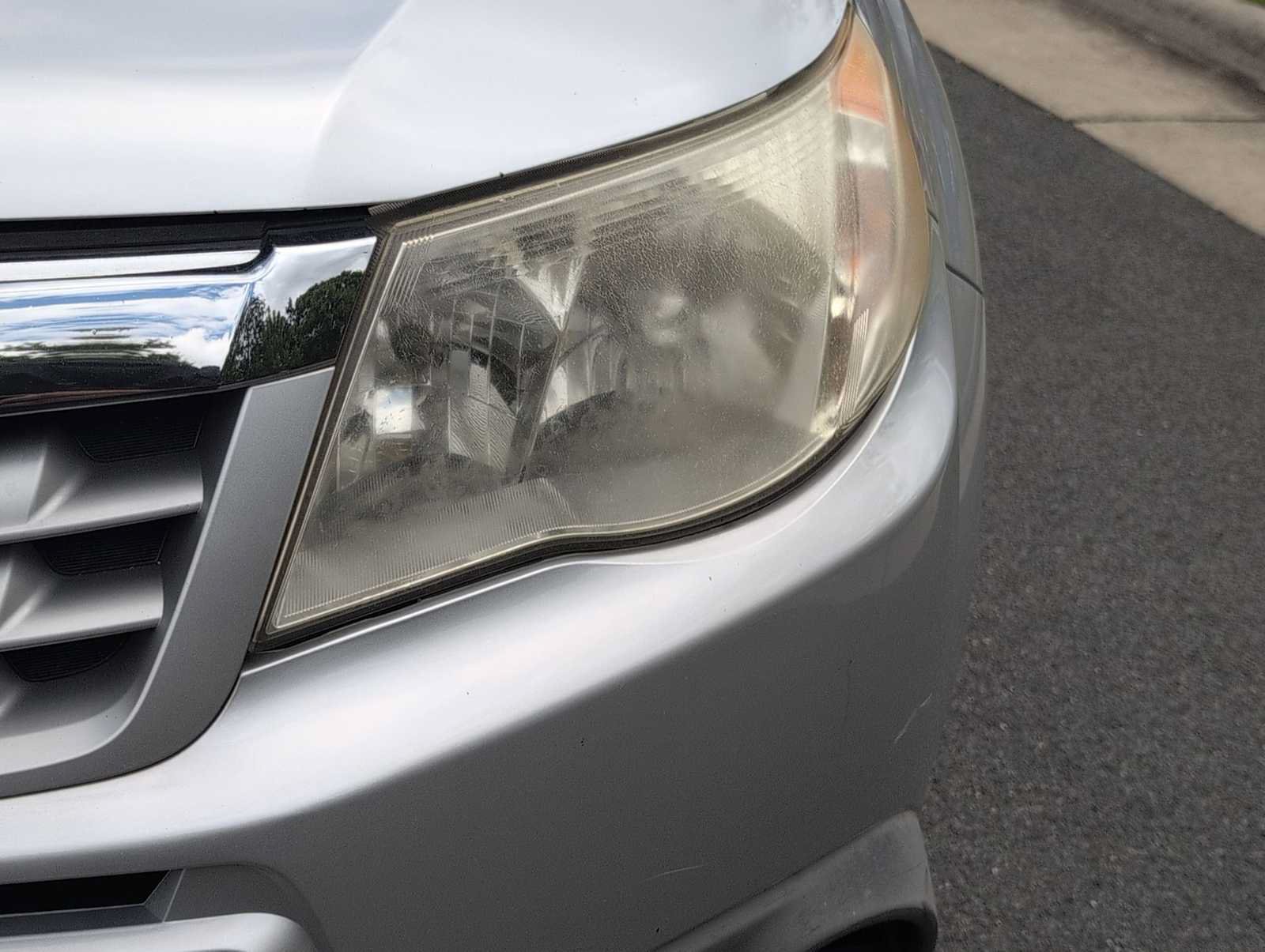 Used 2011 Subaru Forester 2.5X w/ Alloy Wheel Value Pkg AWD/4WD image 11