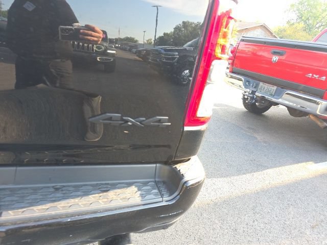 Used 2023 RAM 1500 Big Horn AWD/4WD image 7