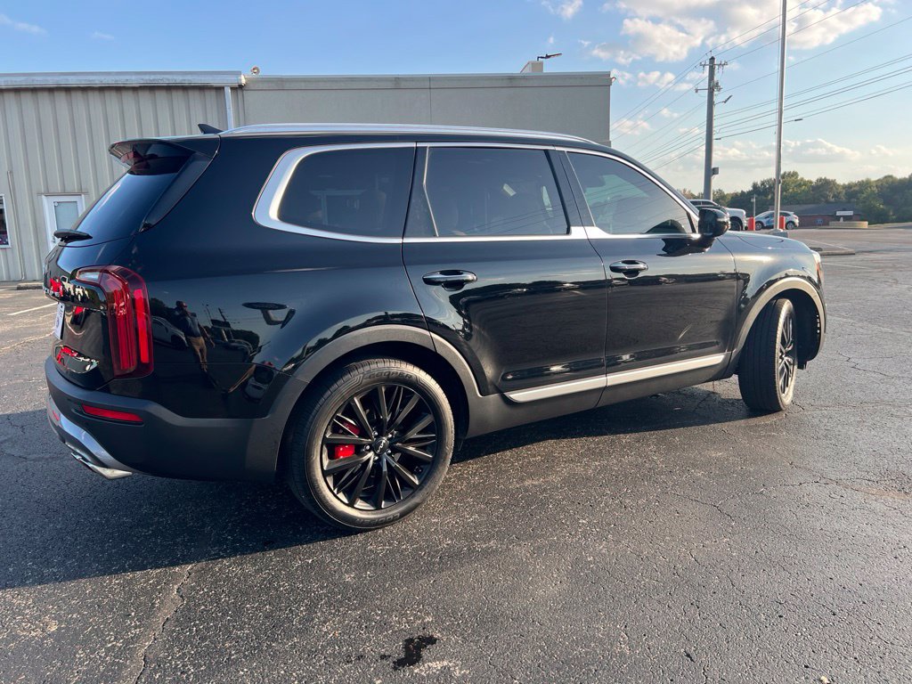 Used 2022 Kia Telluride SX AWD/4WD image 3