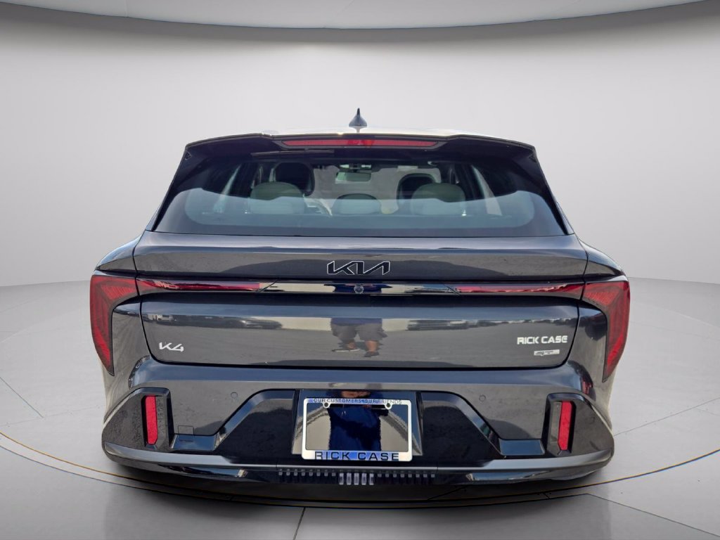 New 2026 Kia K4 GT-Line Turbo FWD image 4