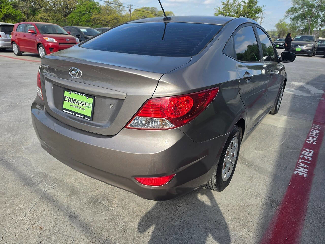 Used 2013 Hyundai Accent GLS FWD image 13