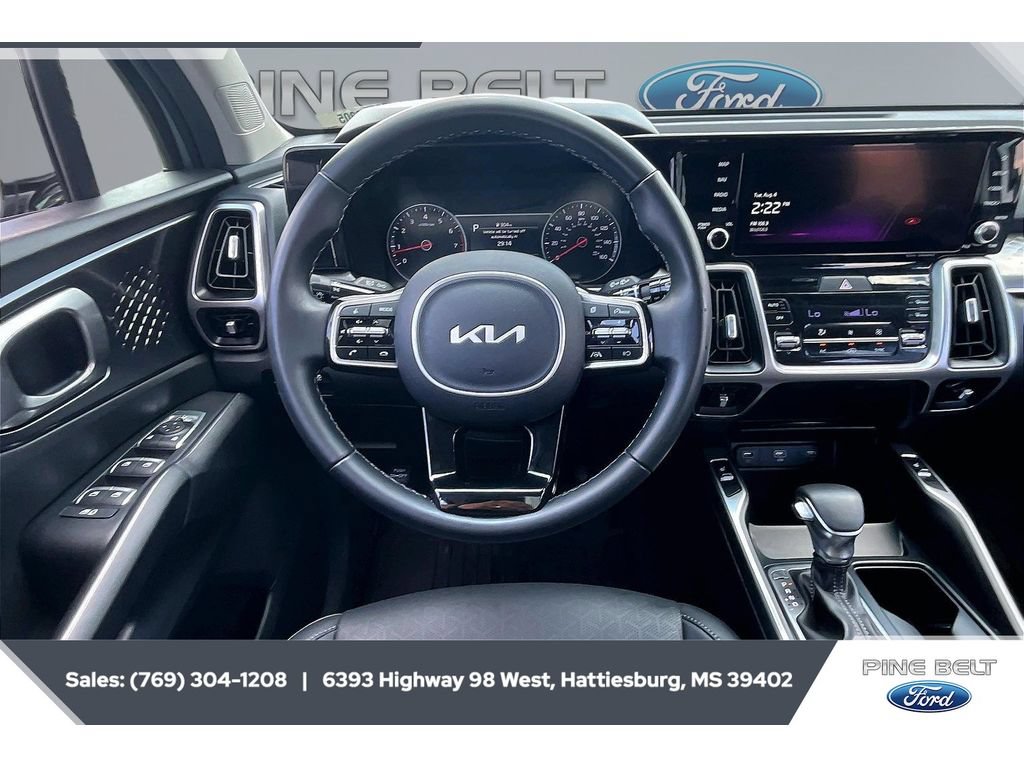 Used 2022 Kia Sorento S w/ Panoramic Sunroof Package FWD image 5