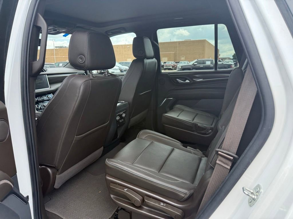 Used 2022 GMC Yukon Denali AWD/4WD image 13