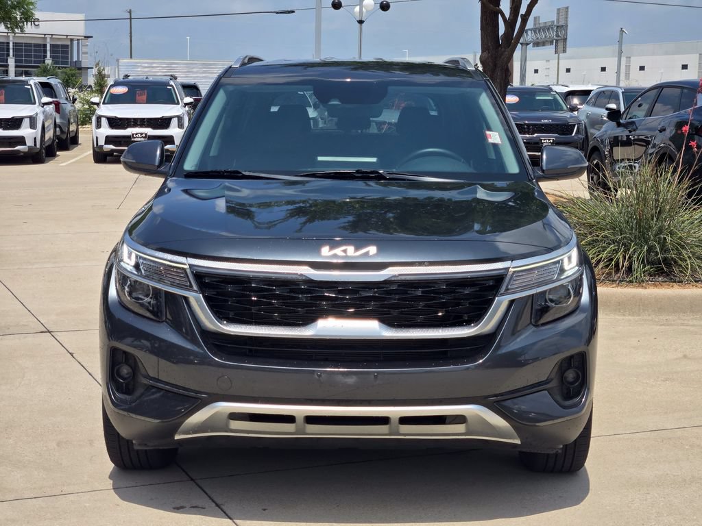 Certified 2023 Kia Seltos S w/ Navigation Package FWD image 11