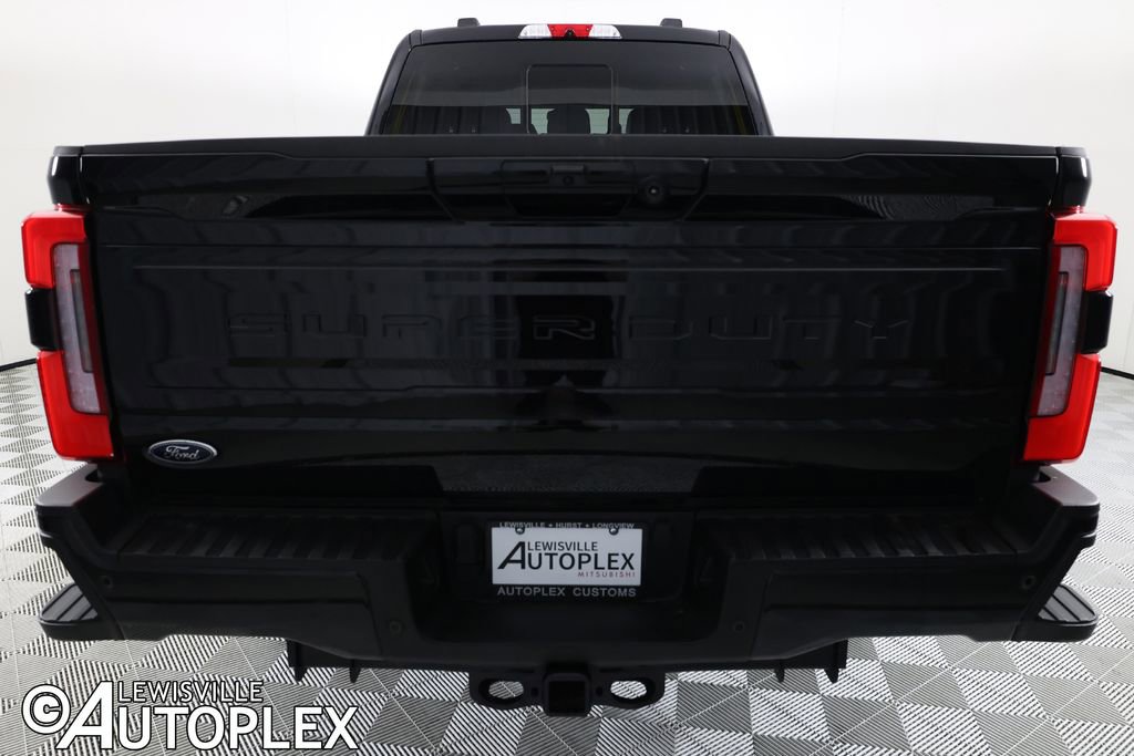 Used 2025 Ford F250 Platinum w/ FX4 Off-Road Package image 6