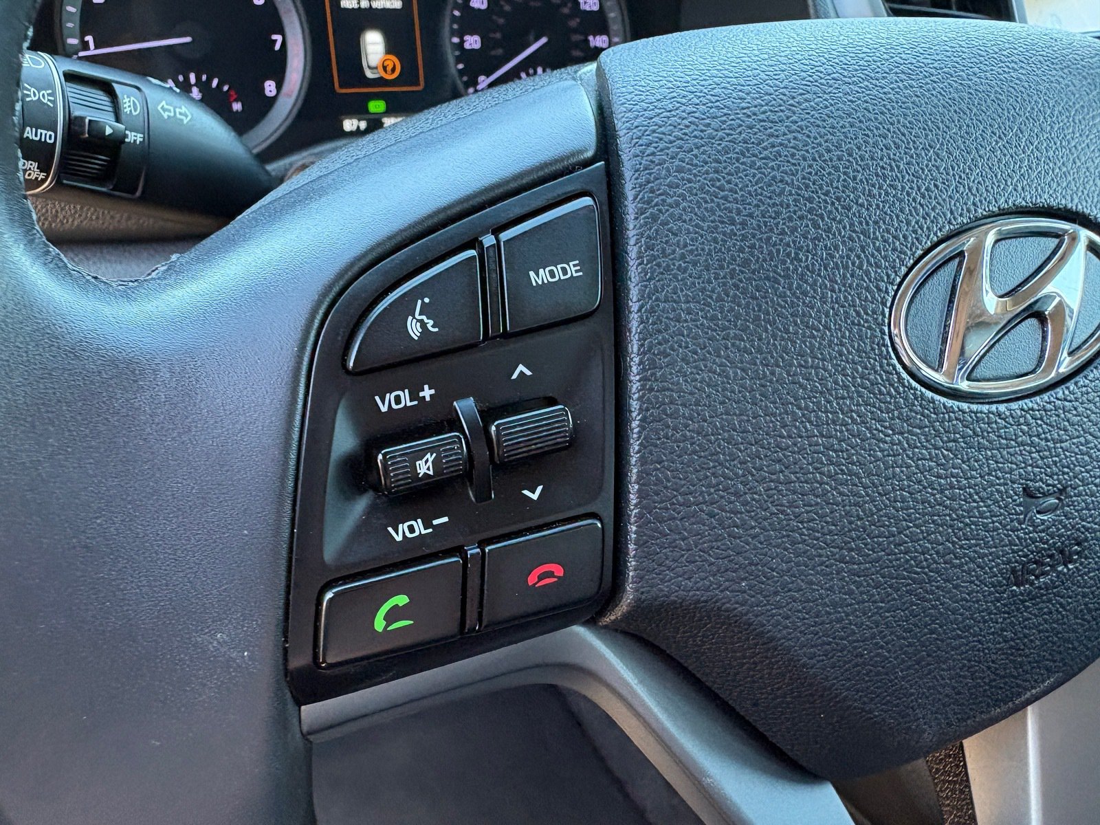 Used 2016 Hyundai Tucson Limited w/ Option Group 03 FWD image 19