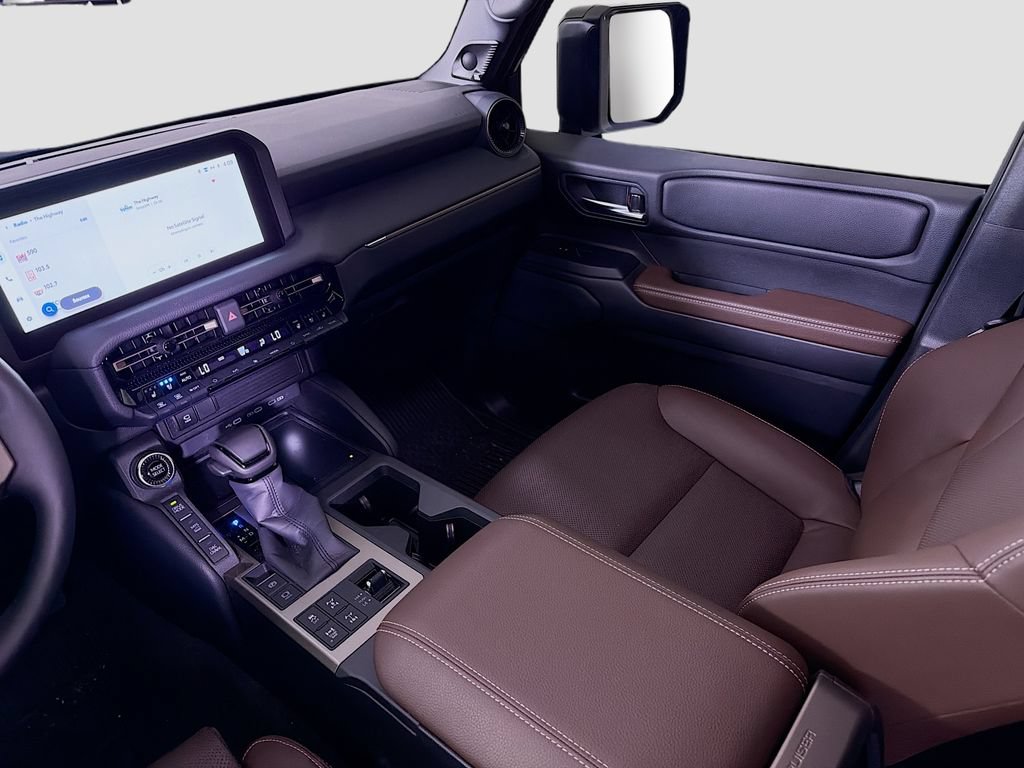 Used 2026 Toyota Land Cruiser w/ Premium Package AWD/4WD image 28