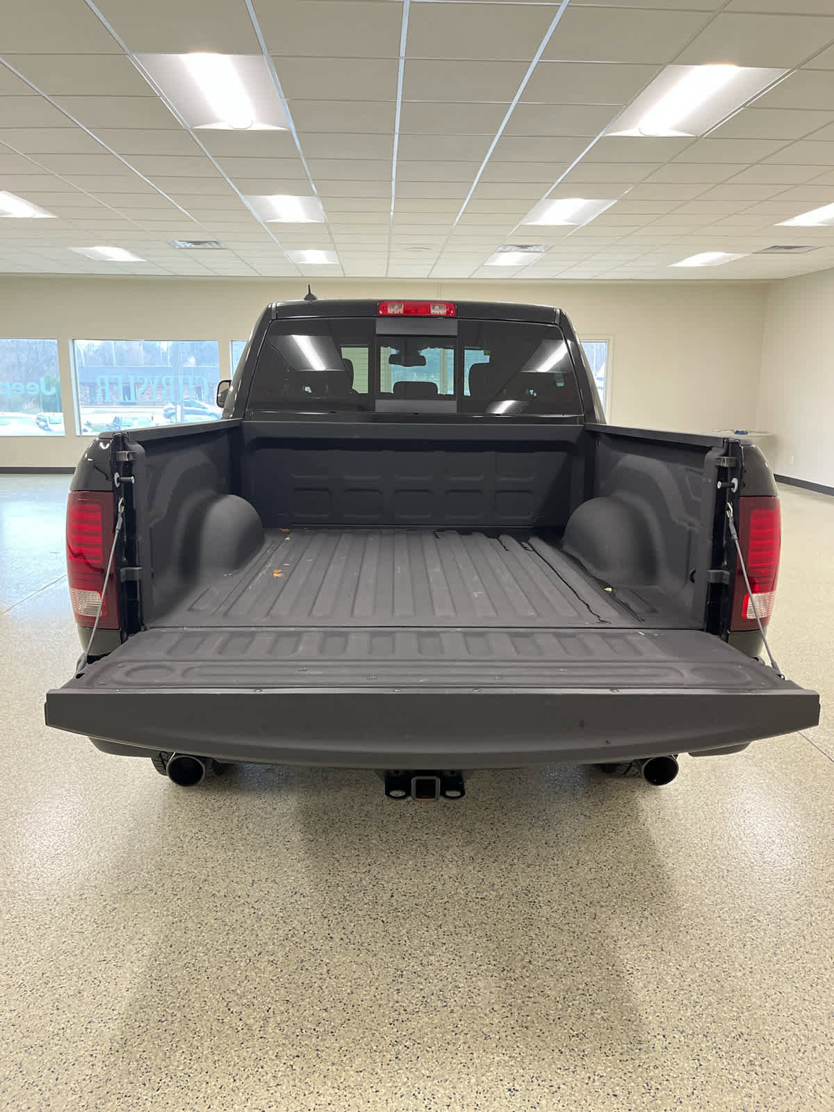 Used 2024 RAM 1500 Classic Warlock w/ Electronics Group image 16