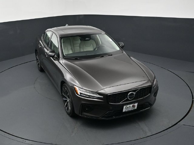 Used 2024 Volvo S60 T8 Plus AWD/4WD image 13