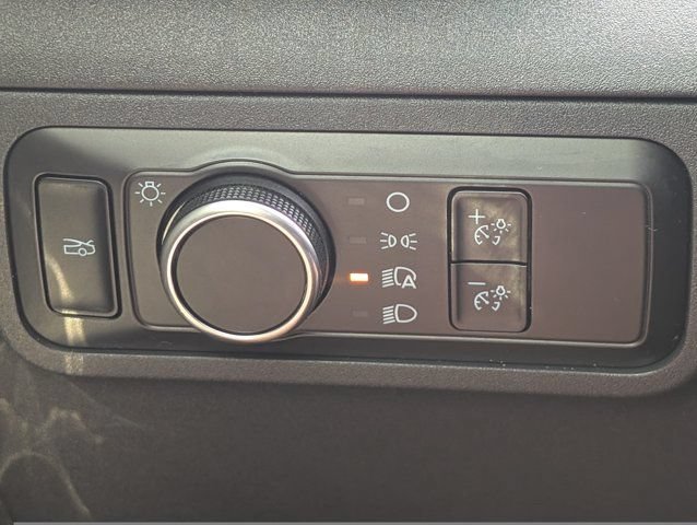 Used 2025 Ford Mustang GT RWD image 19