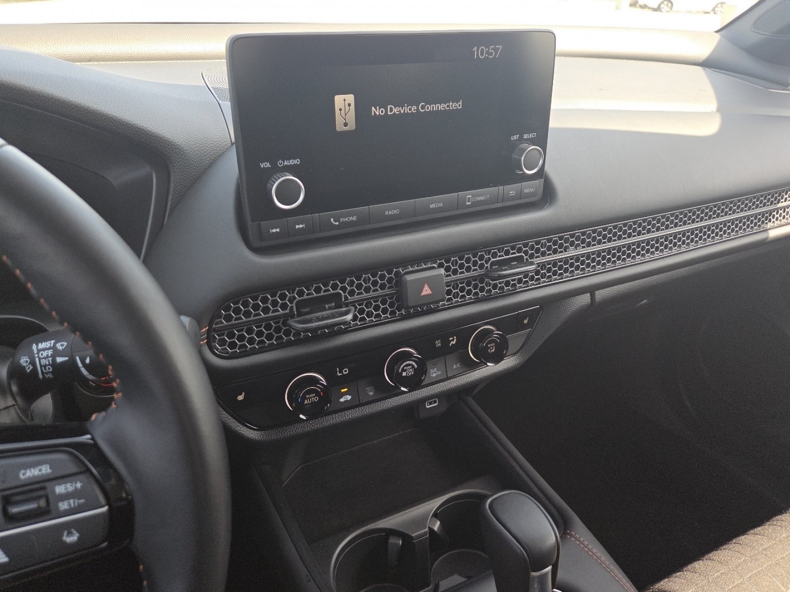 Used 2025 Honda HR-V Sport image 29