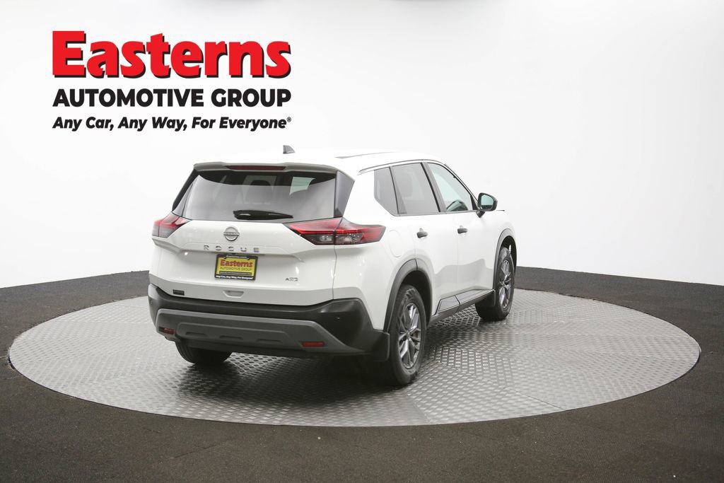 Used 2022 Nissan Rogue S image 39