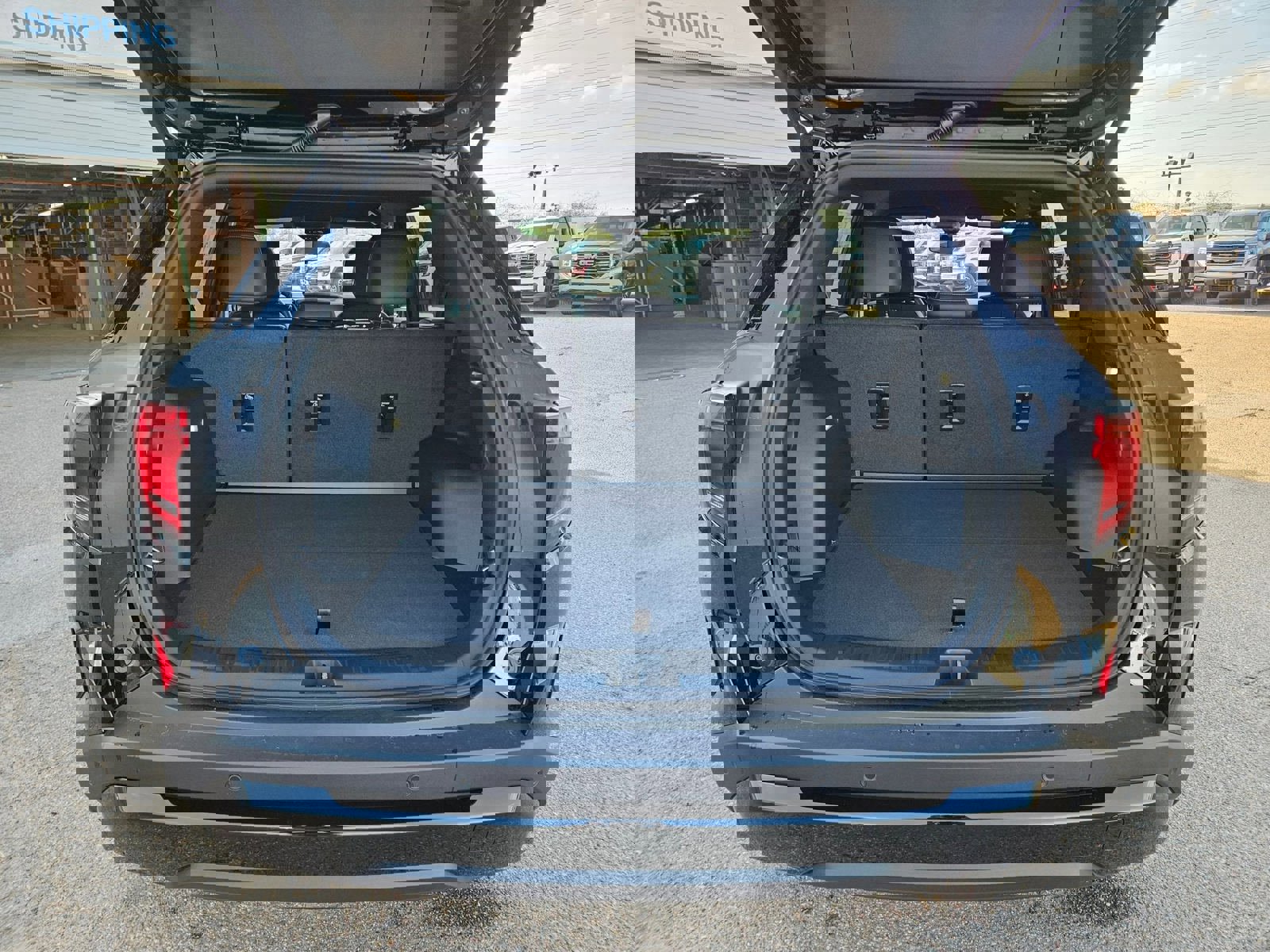 New 2026 GMC Terrain Elevation FWD image 4