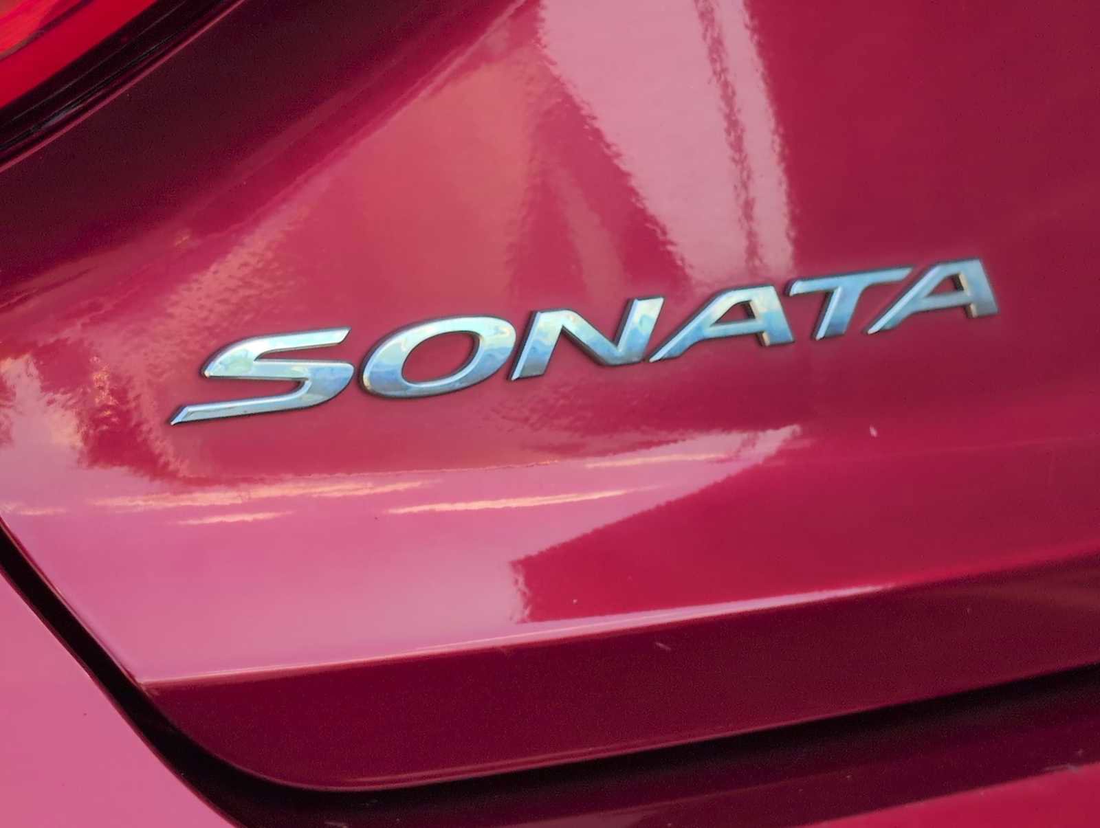Used 2016 Hyundai Sonata SE FWD image 13