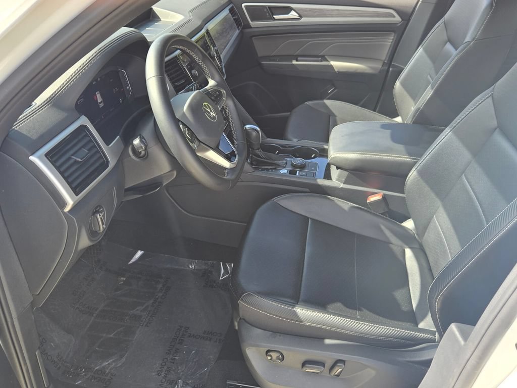 Used 2022 Volkswagen Atlas Cross Sport SE AWD/4WD image 10