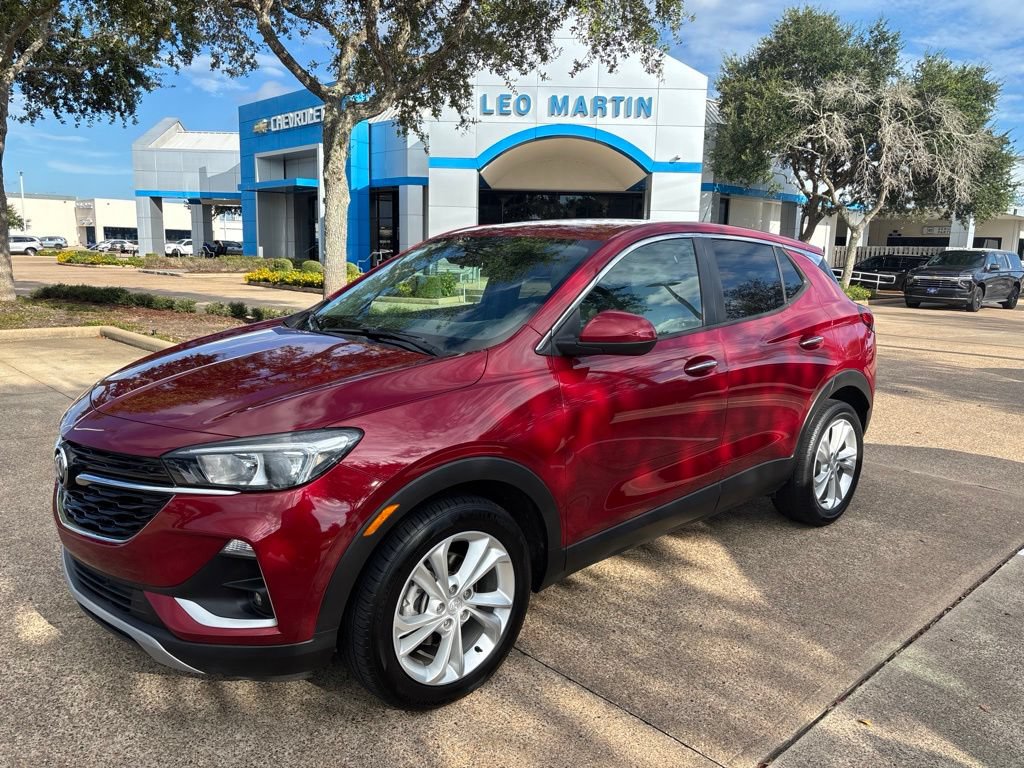 Used 2021 Buick Encore GX Preferred FWD image 1