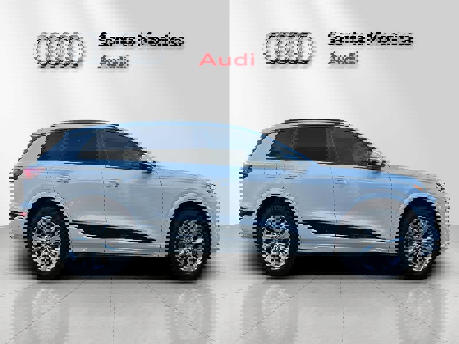 Used 2025 Audi Q6 e-tron Premium w/ Convenience Package image 9