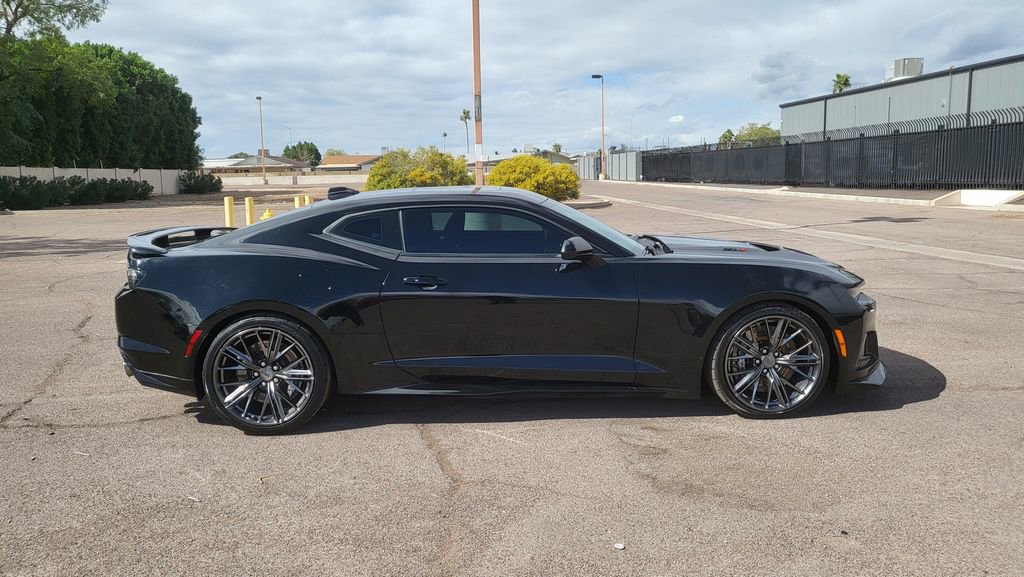 Used 2023 Chevrolet Camaro ZL1 image 10