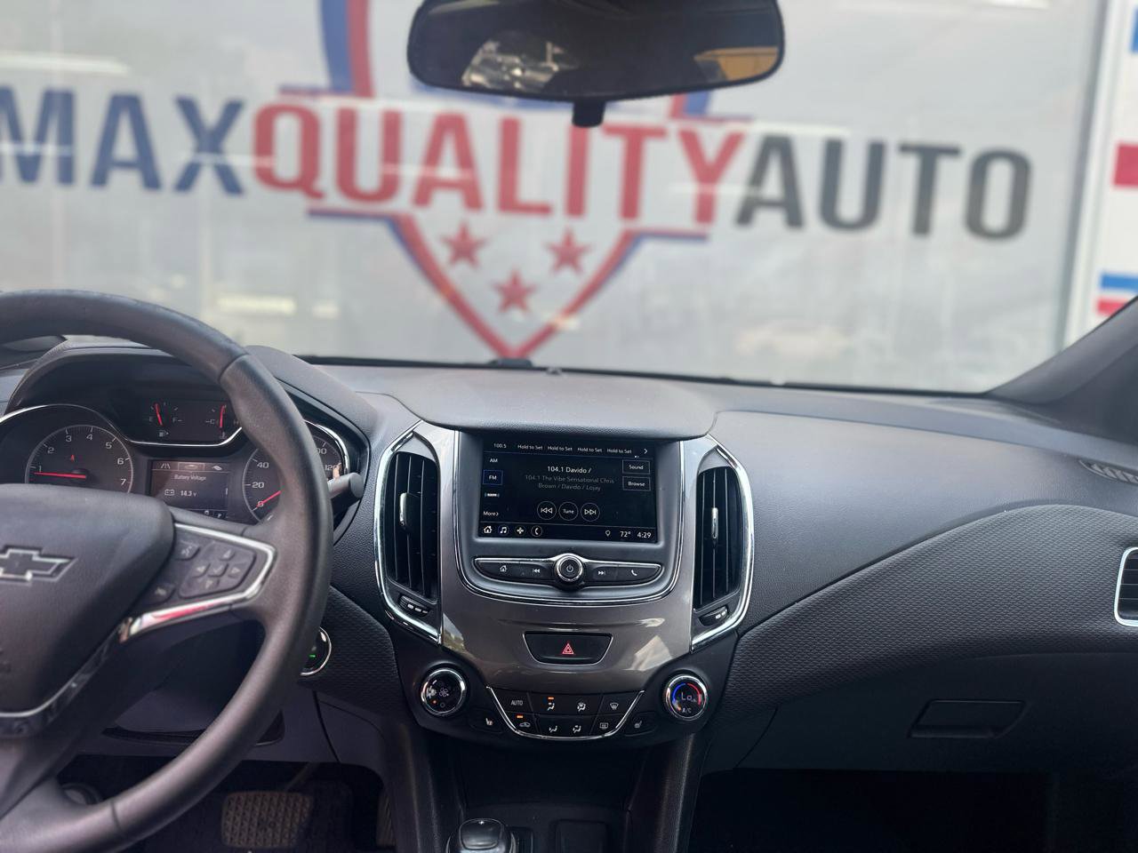 Used 2019 Chevrolet Cruze LT w/ Convenience Package image 37