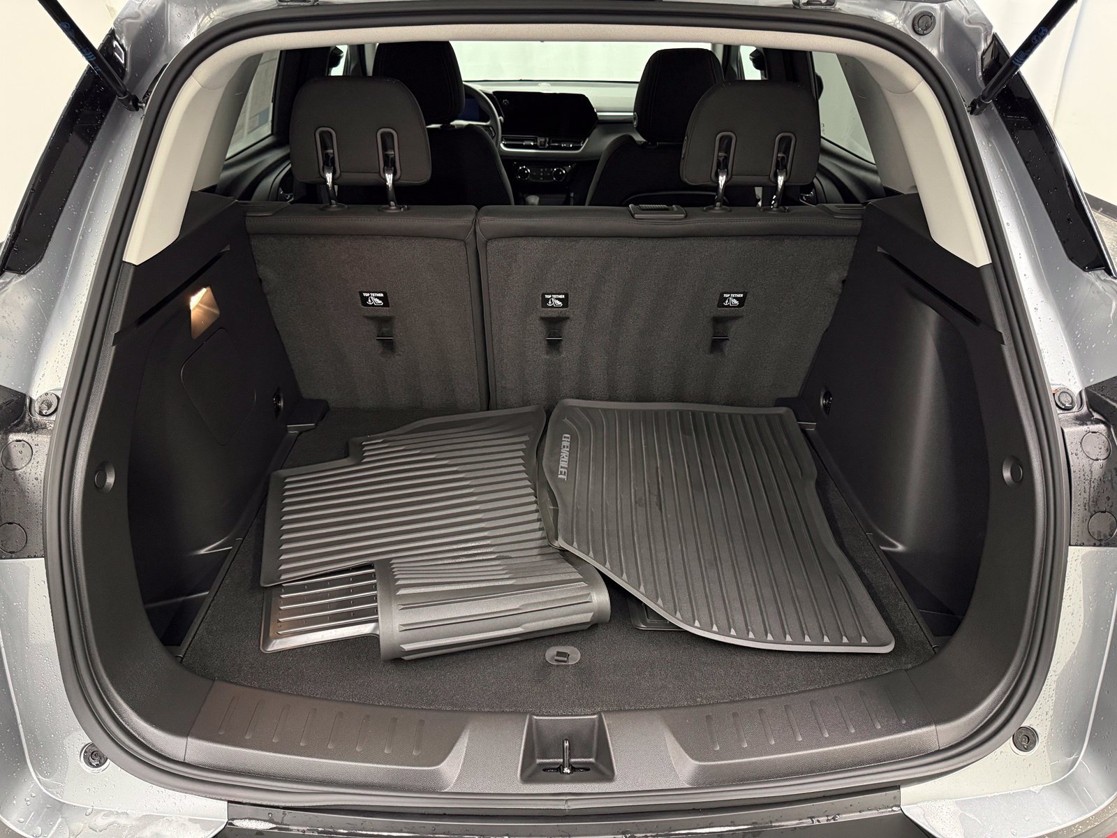 Used 2024 Chevrolet TrailBlazer LT w/ Driver Confidence Package FWD image 5