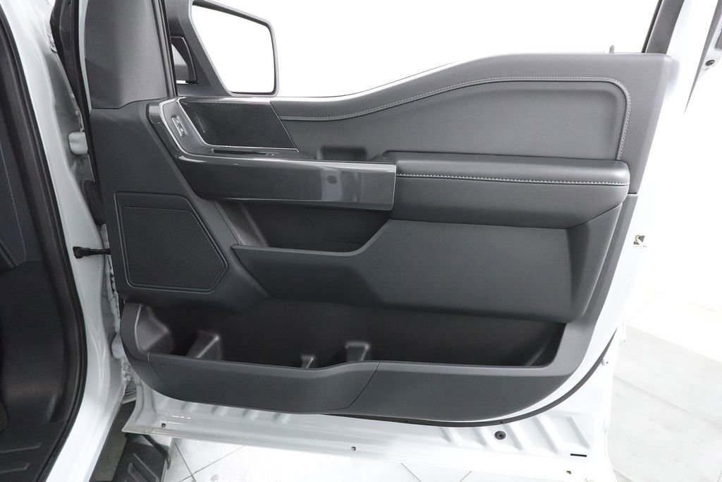 Used 2022 Ford F150 XLT w/ Equipment Group 302A High image 25